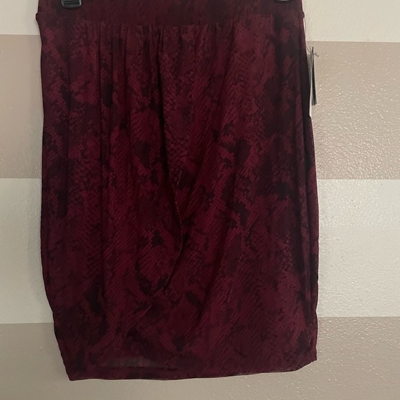 Guess Red Asymmetrical Wrap Pencil Skirt - Picture 3 of 6